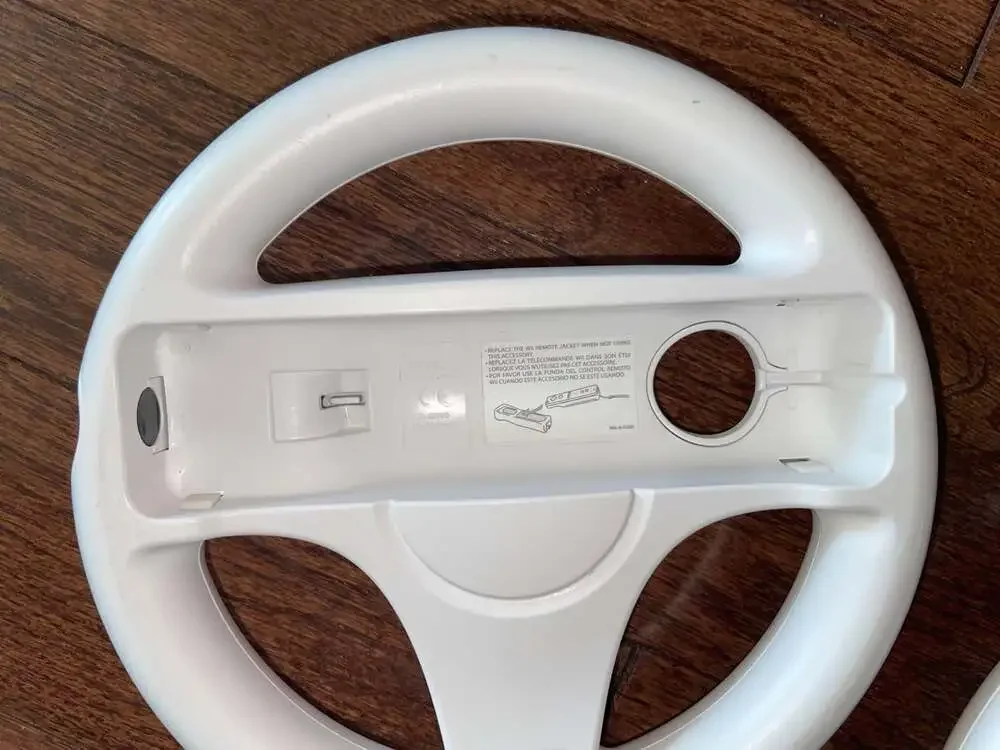 Nintendo Wii‎ Steering Wheel Controller Bundle Mario Kart White x2